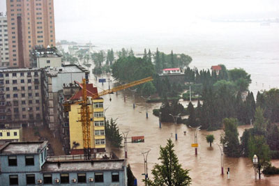 丹东最新雨情动态，雨中之旅的别样体验